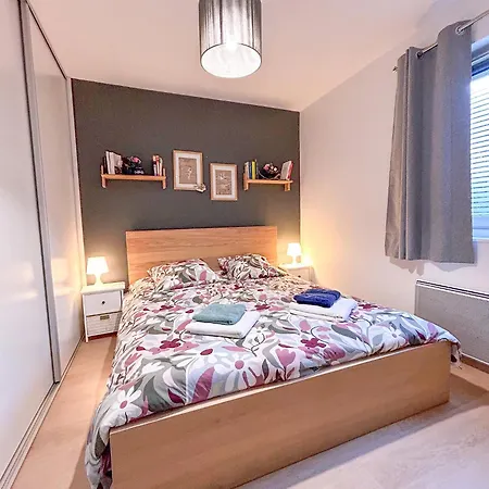 La Piste Bleue * كابروتو